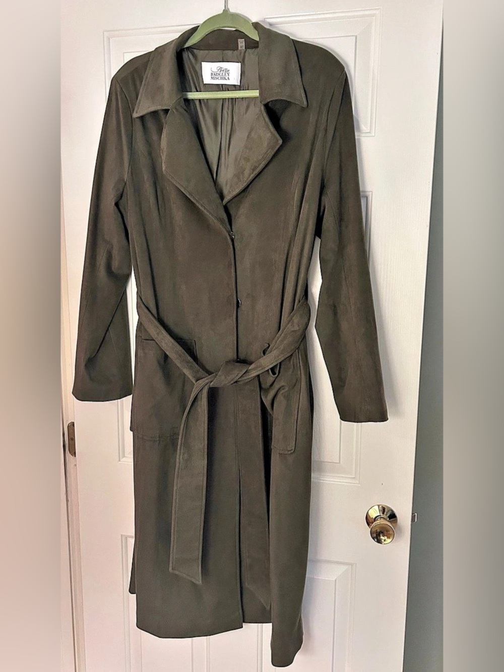 Belle Badgley Mischka Belted Faux Suede Trench in Dark Green XL. Never worn